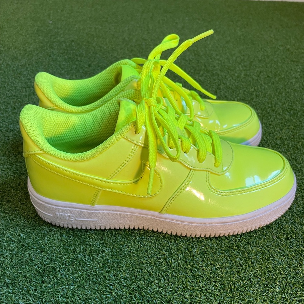 af1 lv8 volt